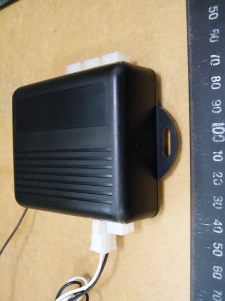 Receiver - FCC ID W99-PKE9185-10 - Creative Werks Incorporated (5)