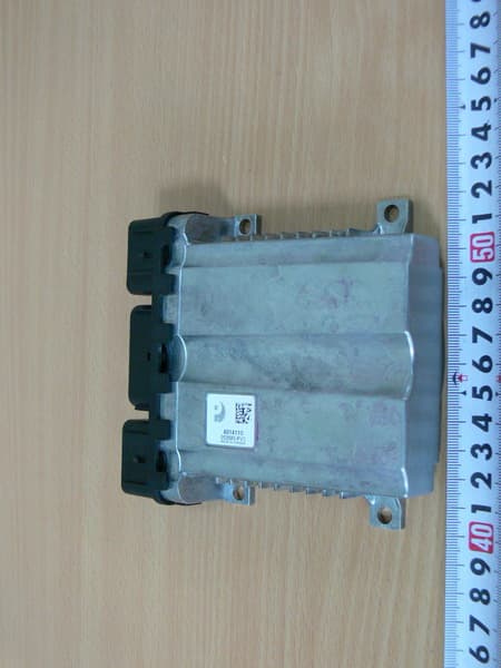 Car machine - FCC ID W99PI02 - Creative Werks Incorporated (4)