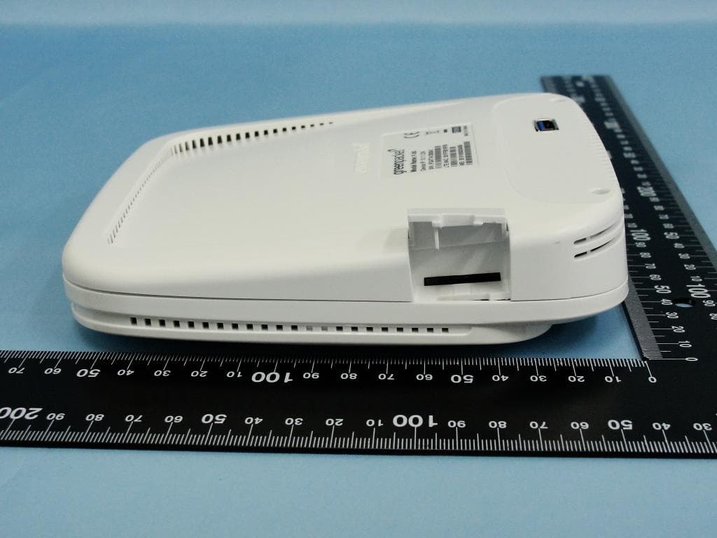 LiTE Band 7 Indoor CPE - FCC ID W9V-IF250-GP - Green Packet Berhad, Taiwan (4)