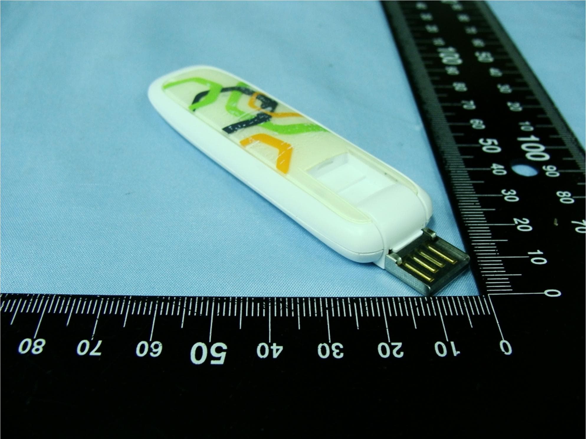 WiMAX USB Modem - FCC ID W9V-UT235-GP - Green Packet Berhad, Taiwan (2)