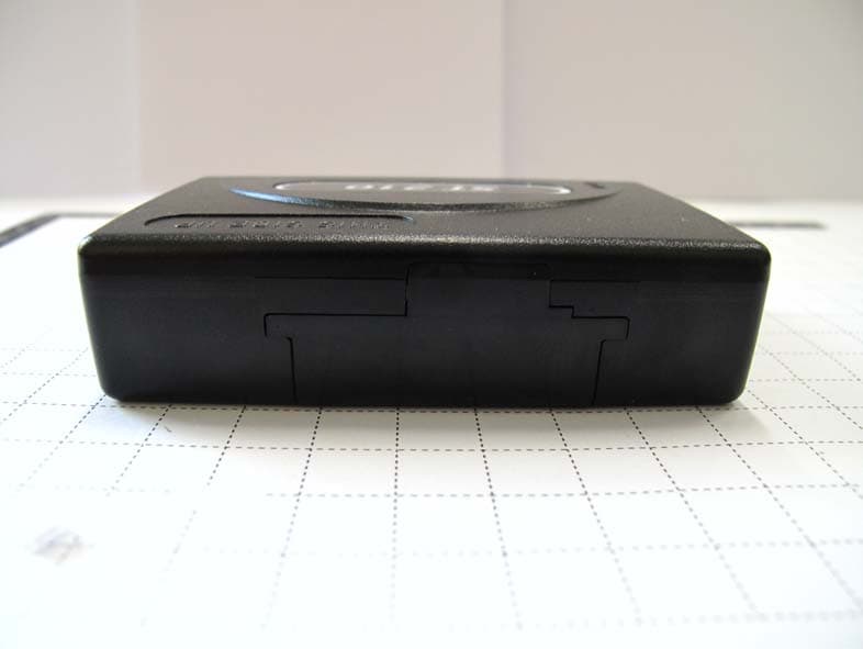 Quad band GSM/GPRS Vehicle Tracker - FCC ID WA2ST210 - Suntech International Ltd.
