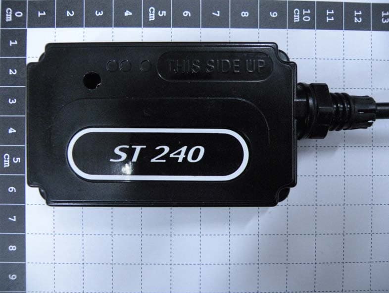 Quad band GSM GPRS Vehicle Tracker - FCC ID WA2ST240 - Suntech International Ltd. (2)