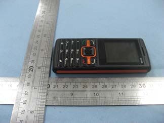 GSM Mobile Phone - FCC ID WA6I122 - VeryKool USA Inc (2)