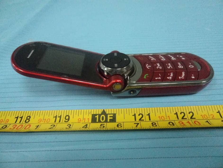 Mobile Phone - FCC ID WA6I315N - VeryKool USA Inc (2)