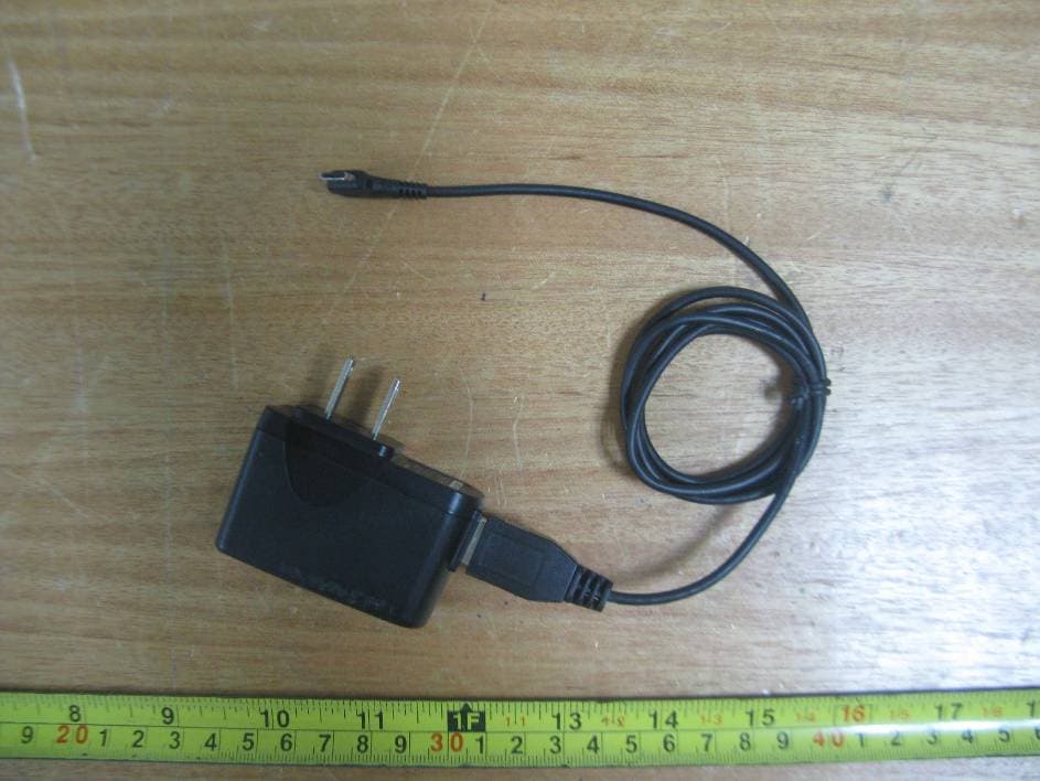 GSM/GPRS Quad-Band Mobile Phone - FCC ID WA6I725 - VeryKool USA Inc (2)