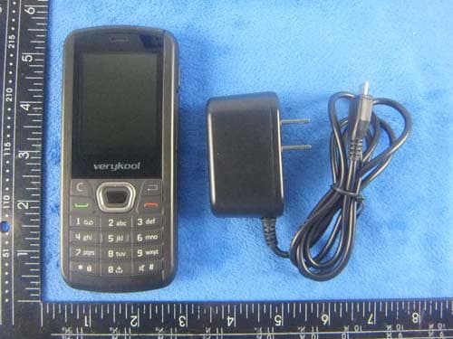 Mobile Phone - FCC ID WA6R28 - VeryKool USA Inc (1)