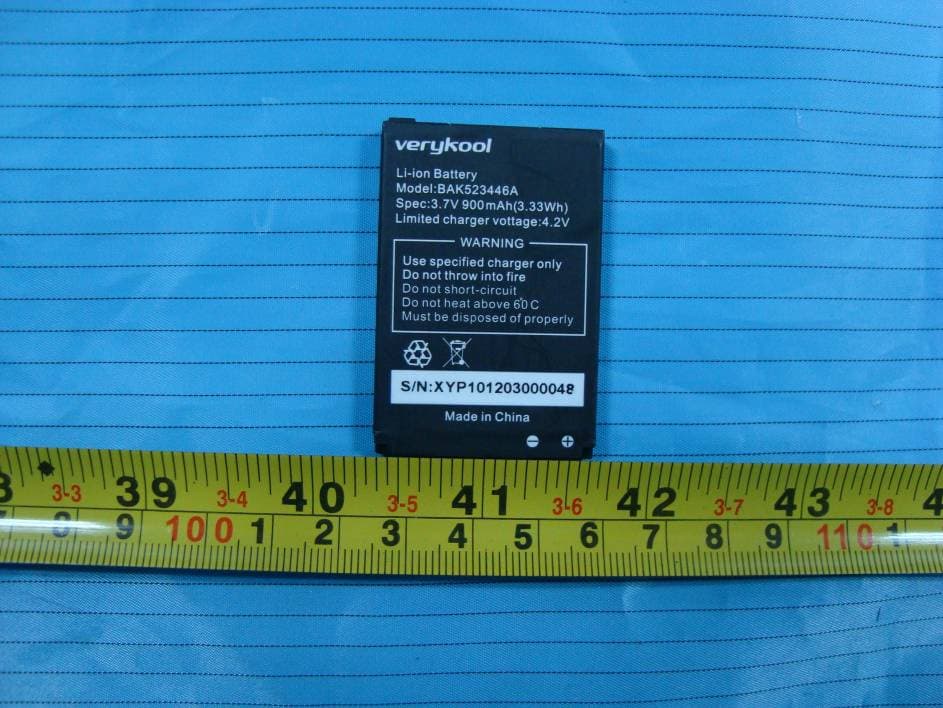 GSM/GPRS Quad-Band Mobile Phone - FCC ID WA6R80 - VeryKool USA Inc (1)