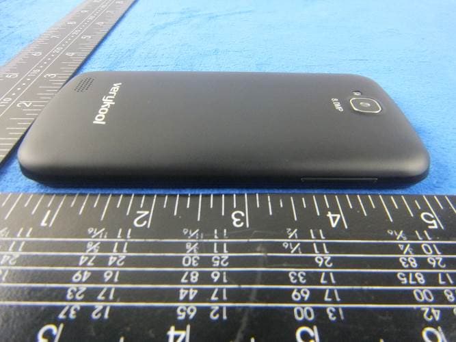 Mobile phone - FCC ID WA6S4010 - VeryKool USA Inc (4)