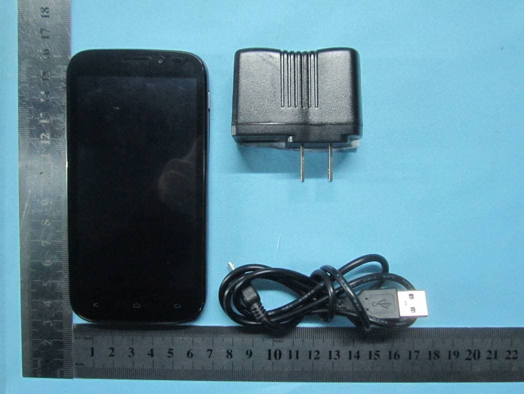 Mobile Phone - FCC ID WA6S450 - VeryKool USA Inc (2)