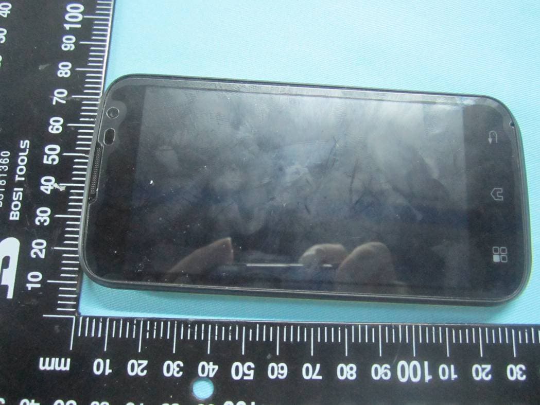 Mobile Phone - FCC ID WA6S4510 - VeryKool USA Inc (2)