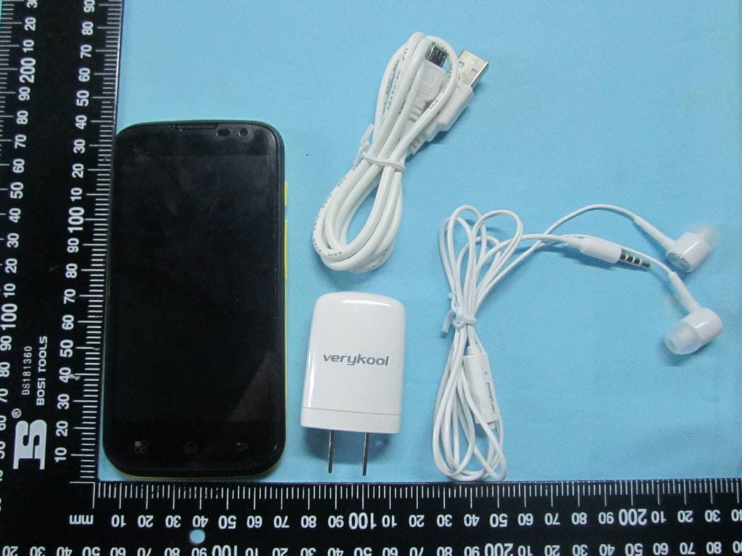 Mobile Phone - FCC ID WA6S4510 - VeryKool USA Inc (5)