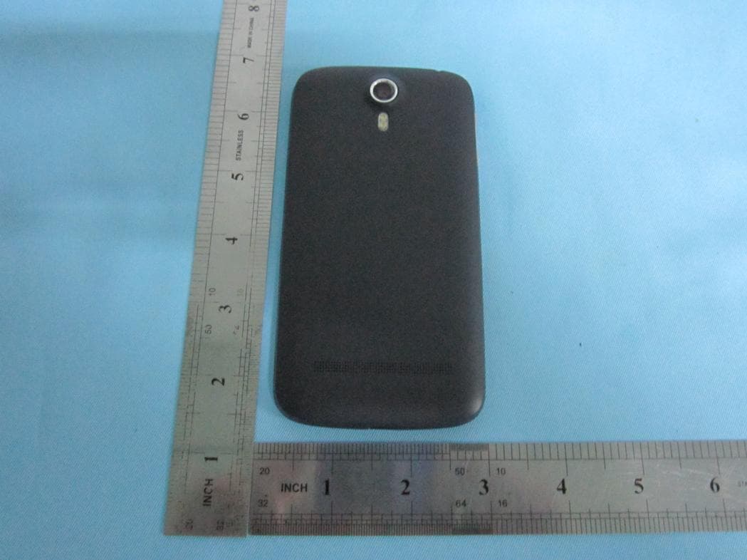Mobile Phone - FCC ID WA6S470 - VeryKool USA Inc (2)