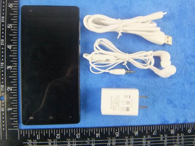 Mobile phone - FCC ID WA6S5016 - VeryKool USA Inc (4)