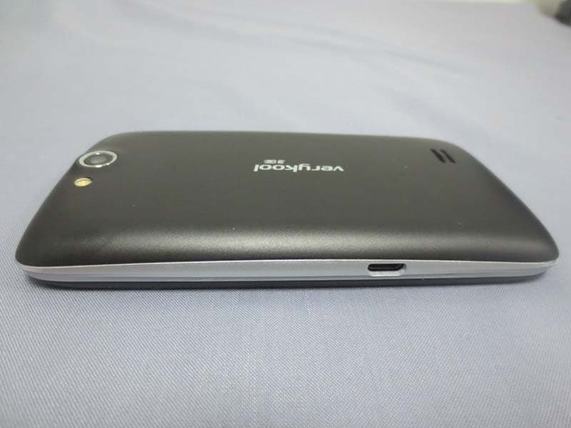 Mobile Phone - FCC ID WA6S732 - VeryKool USA Inc (2)