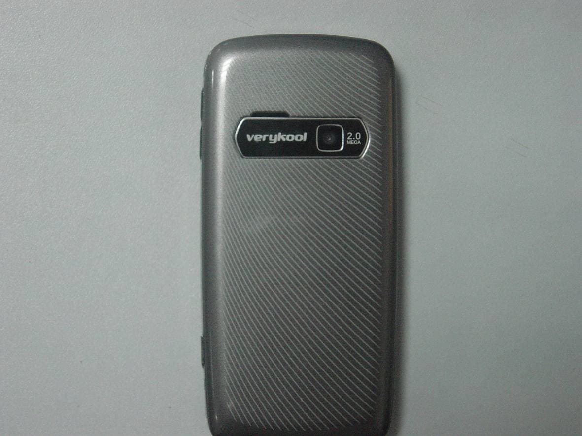 MOBILE PHONE - FCC ID WA6S810 - VeryKool USA Inc