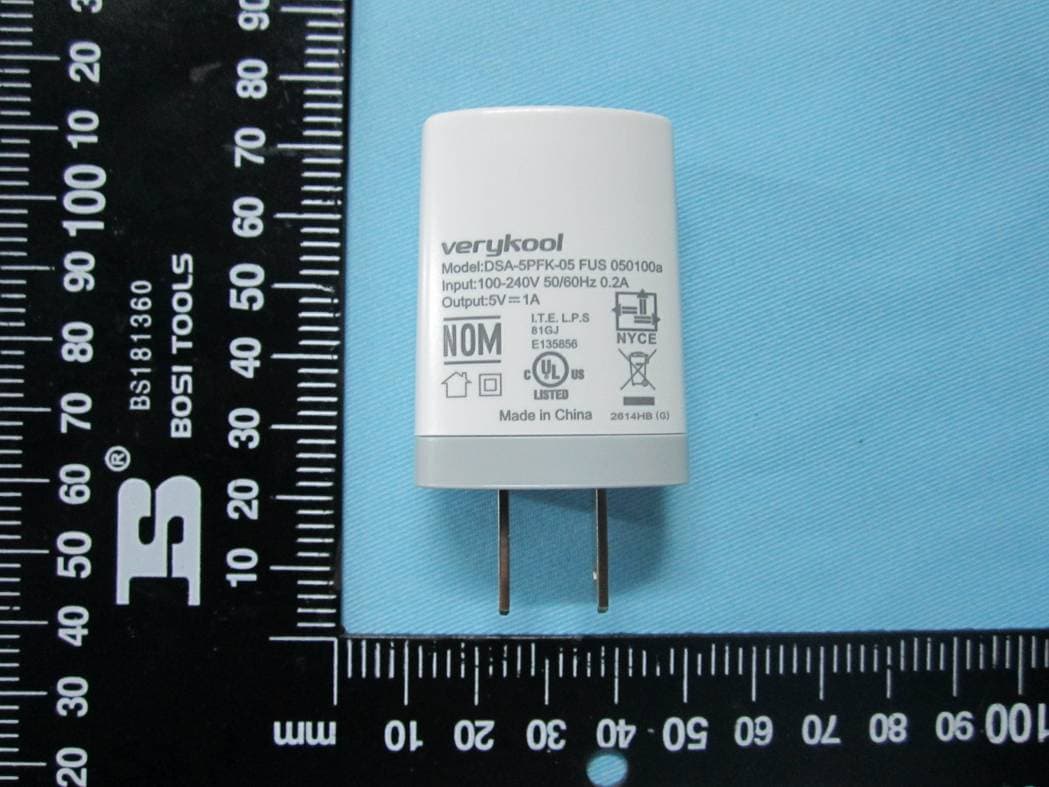 Mobile Phone - FCC ID WA6SL5000 - VeryKool USA Inc (1)