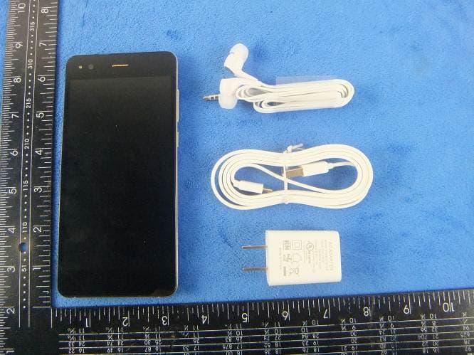 Mobile phone - FCC ID WA6SL5550 - VeryKool USA Inc (1)