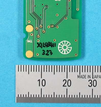 Keyless System Hand Unit - FCC ID WAZSKE13D01 - Mitsubishi Electric Corporation Himeji works (2)