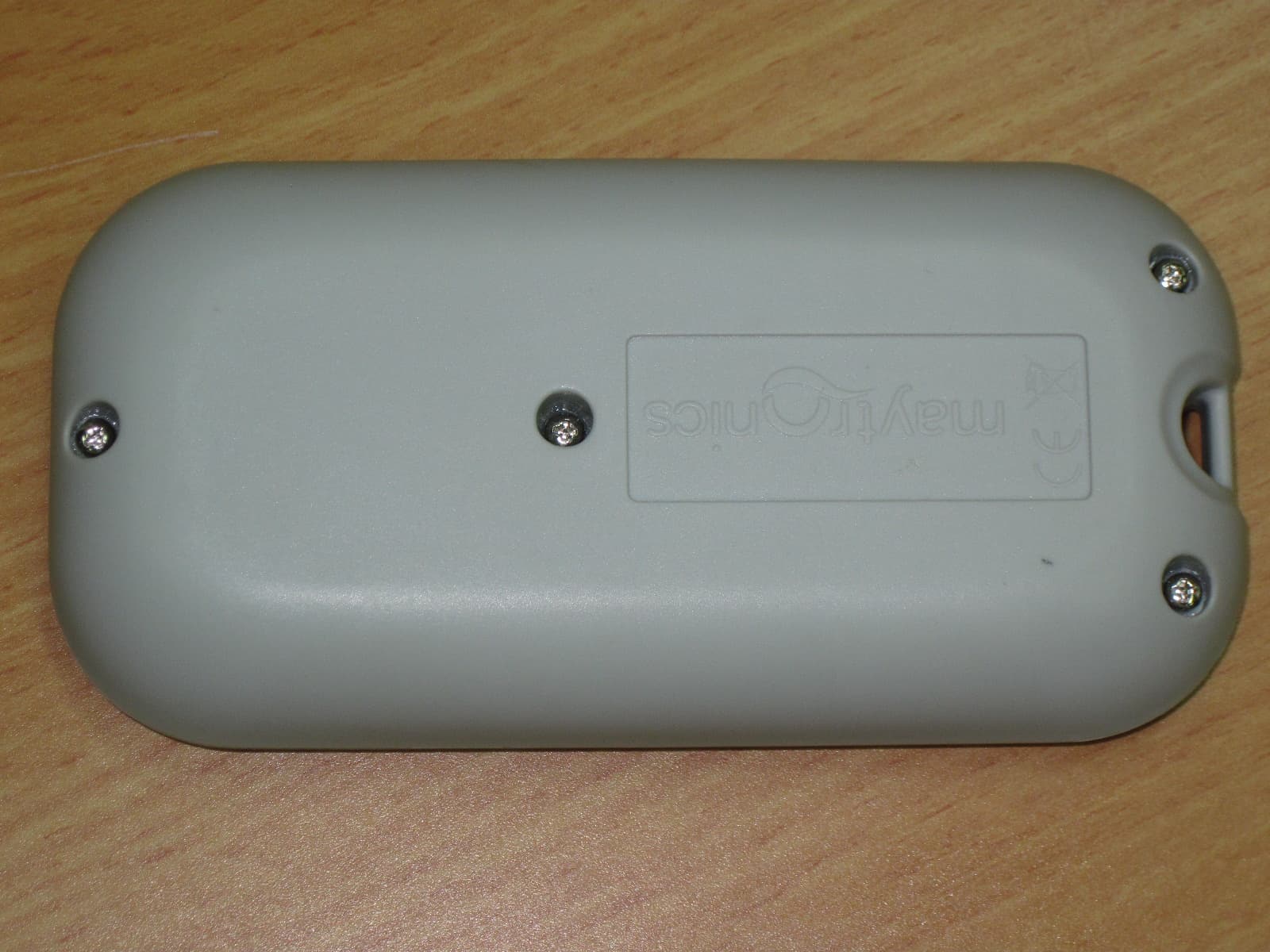 RCU DYNAMIC 2010 - FCC ID WCH99954226-7 - Maytronics Ltd. (1)