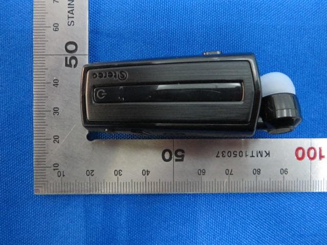 Bluetooth Headset - FCC ID WD3UA28SE - Channel Enterprises (HK) Ltd. (3)