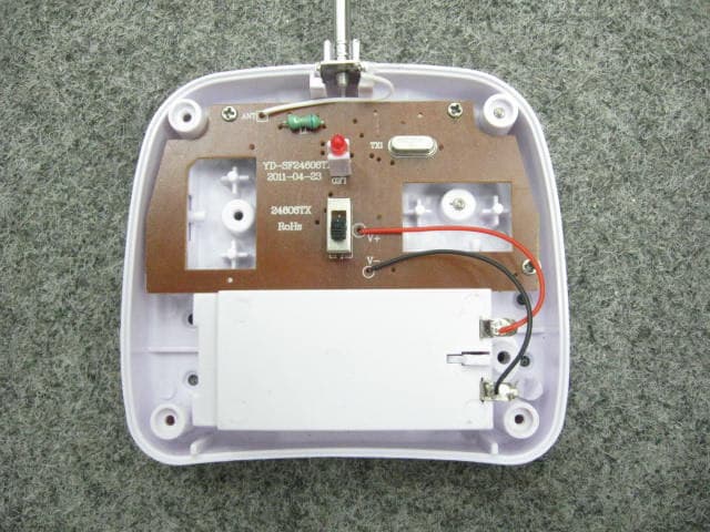 Remote Controller for Toy - FCC ID WFE24606-27 - PLAYMIND LTD. (3)