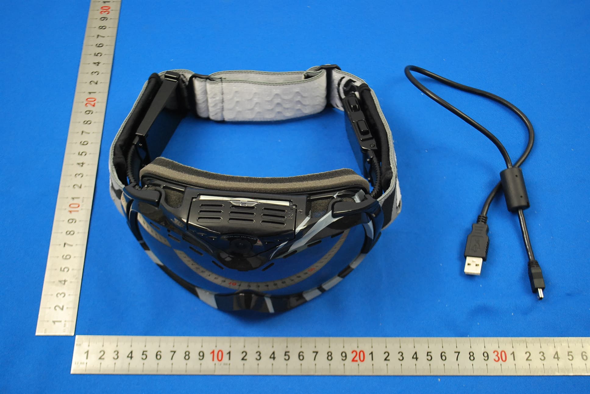 Apex+ Series Snow Goggle 339 - FCC ID WGI-XSC-339 - Liquid Image Co. LLC (2)