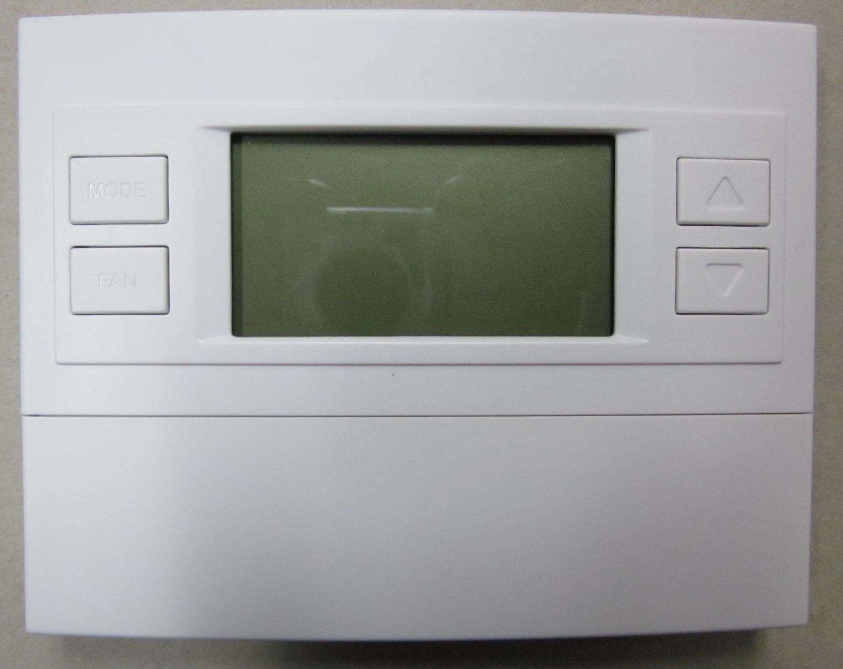 Wireless Thermostat - FCC ID WIBTZW011 - Residential Control Systems (2)