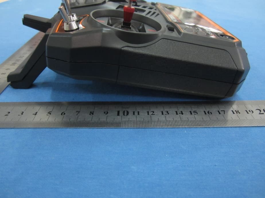 Digital proportional radio control system - FCC ID WIZKT631ST - Kyosho Corporation of America (2)