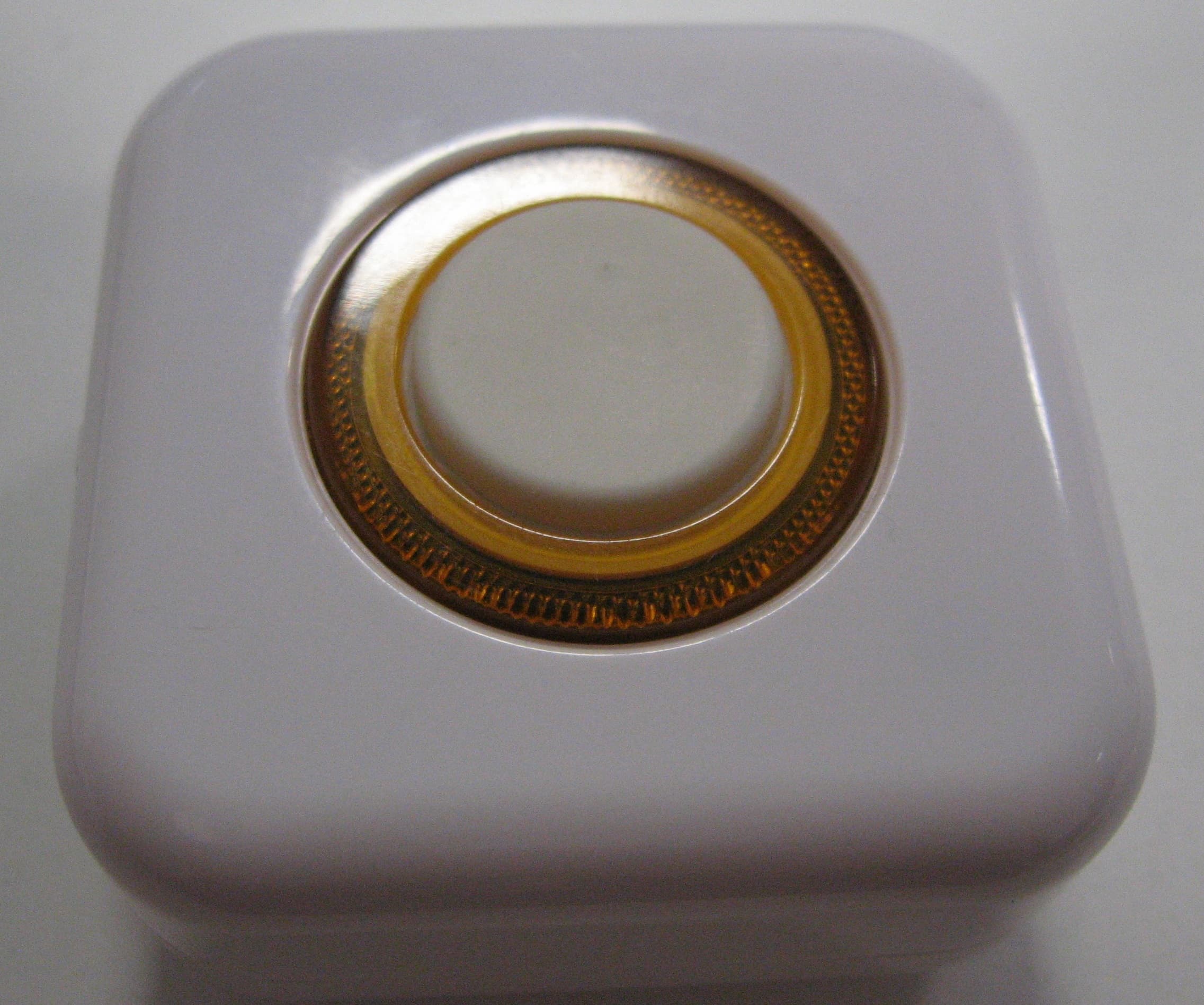 Wireless Button - FCC ID WJHB12 - Centrica Hive Limited