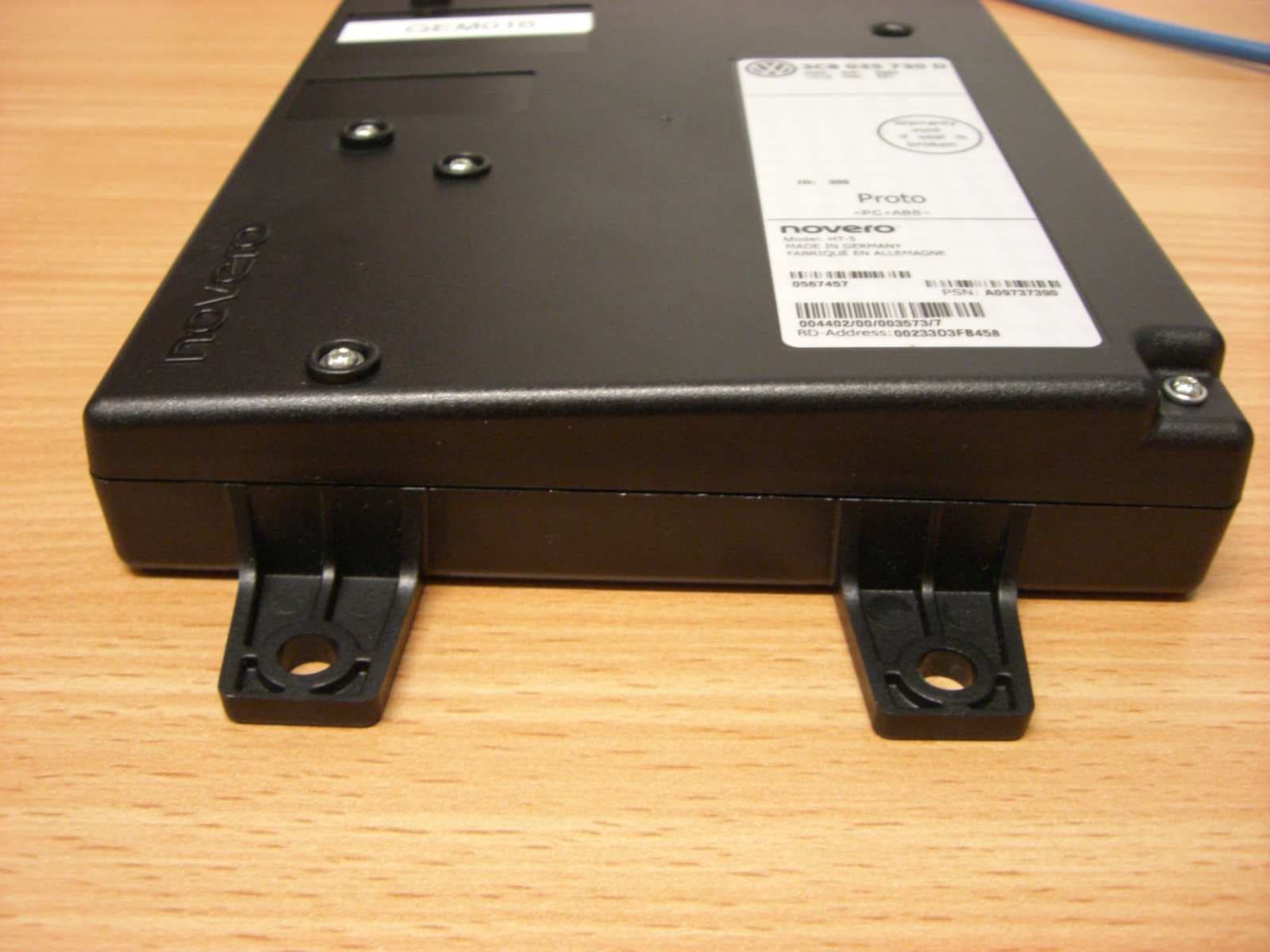 Hands-Free Unit with Bluetooth, WLAN and GSM/WCDMA, HT-5 - FCC ID WJLHT-5 - Molex CVS Bochum GmbH (5)
