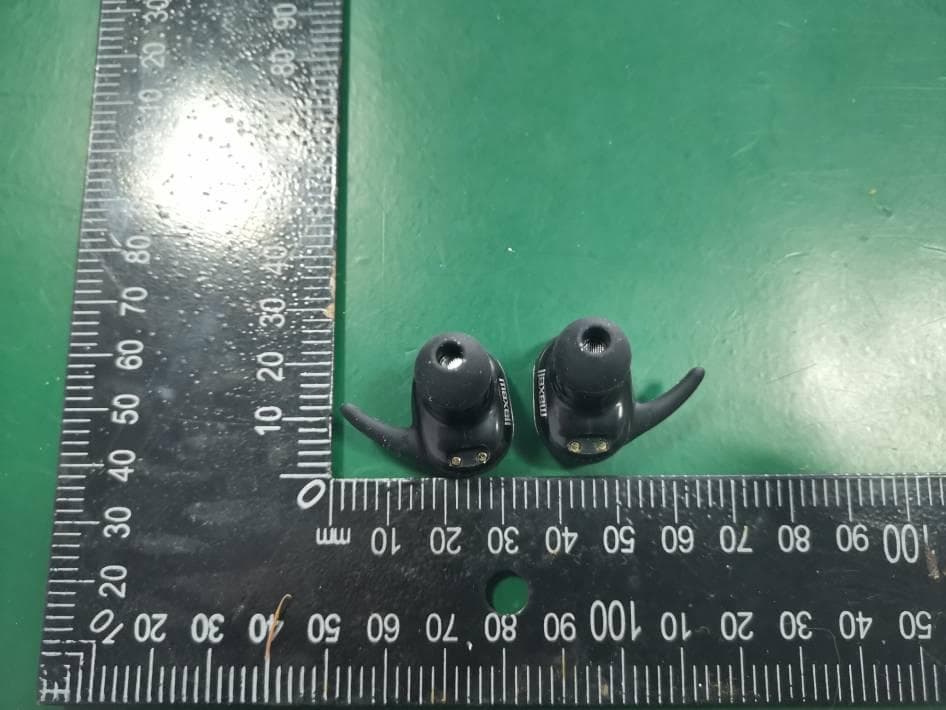 Bass 13 BT TWS Earbuds - FCC ID WKA-1352 - MAXELL CORPORATION OF AMERICA (4)