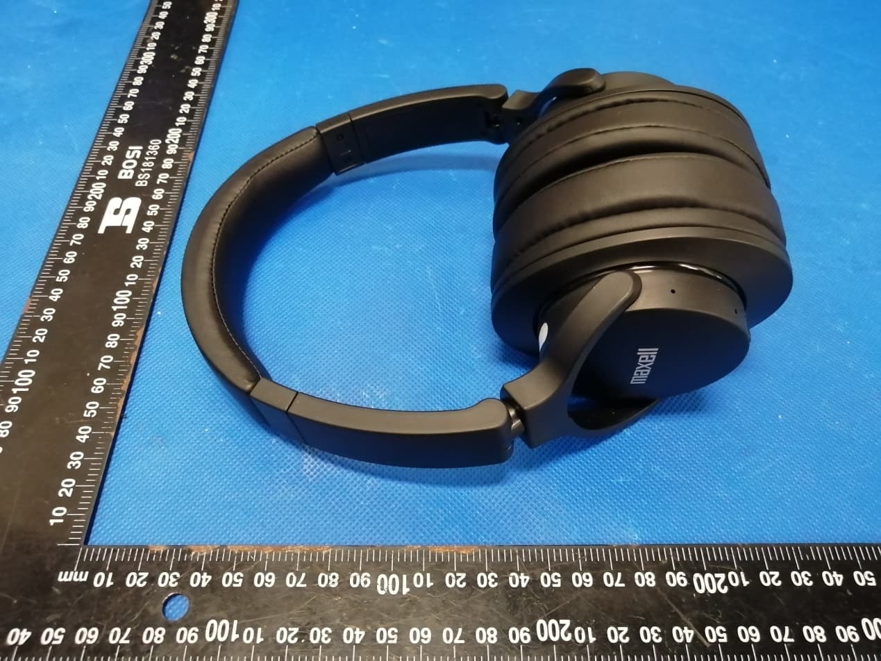 Wireless Headphones - FCC ID WKA-199685 - MAXELL CORPORATION OF AMERICA (2)