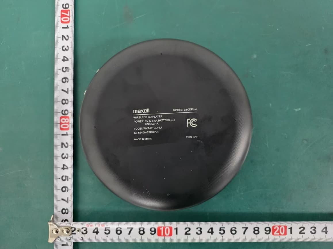 Wireless CD Player - FCC ID WKA-BTCDPL4 - MAXELL CORPORATION OF AMERICA (2)