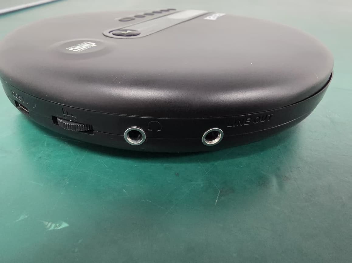Wireless CD Player - FCC ID WKA-BTCDPL4 - MAXELL CORPORATION OF AMERICA (3)