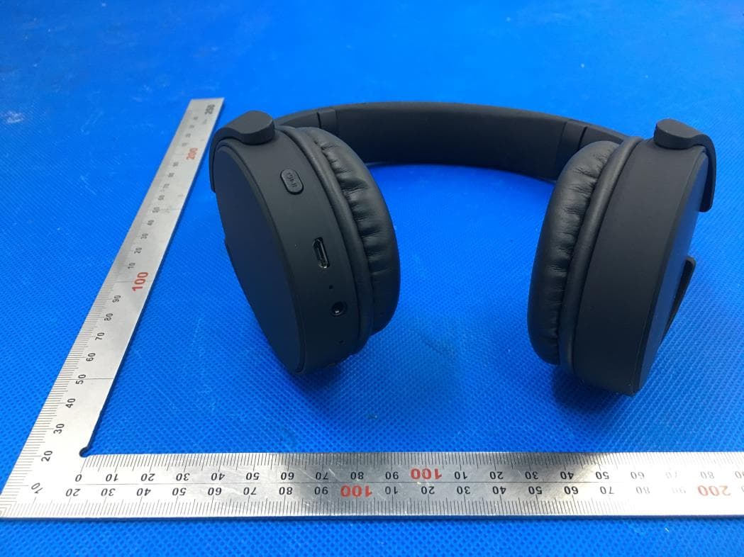 Jelleez Wireless Headphones- Black - FCC ID WKA198100 - MAXELL CORPORATION OF AMERICA (3)