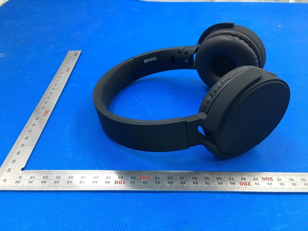 Jelleez Wireless Headphones- Black - FCC ID WKA198100 - MAXELL CORPORATION OF AMERICA (4)