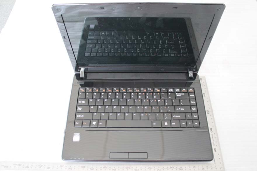 Notebook Computer - FCC ID WL6-BR45IIX6230 - ELITEGROUP COMPUTER SYSTEMS CO., LTD