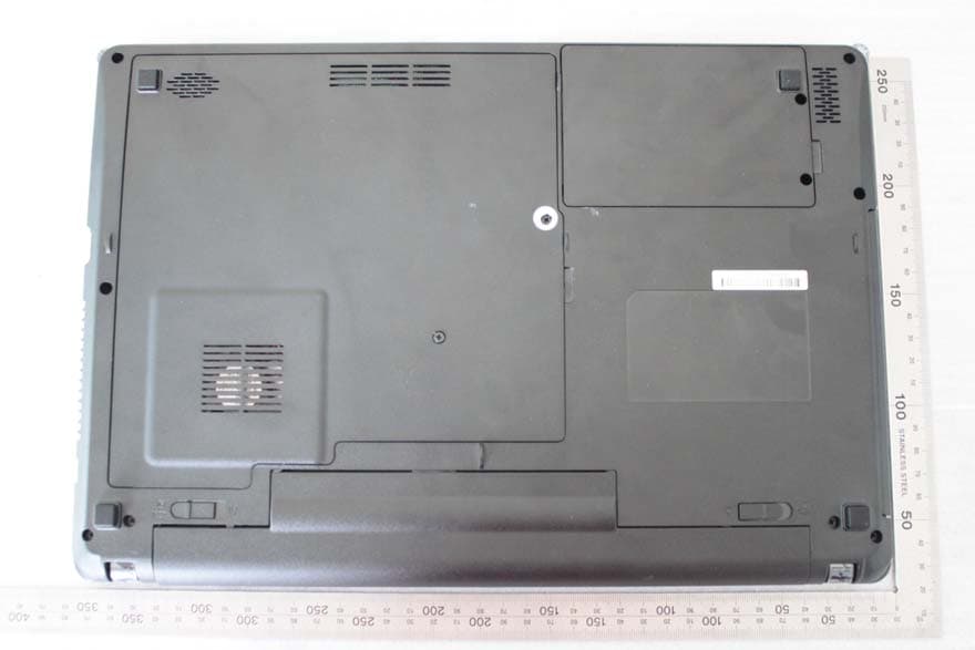 Notebook Computer - FCC ID WL6-BR45IIX6230 - ELITEGROUP COMPUTER SYSTEMS CO., LTD (3)