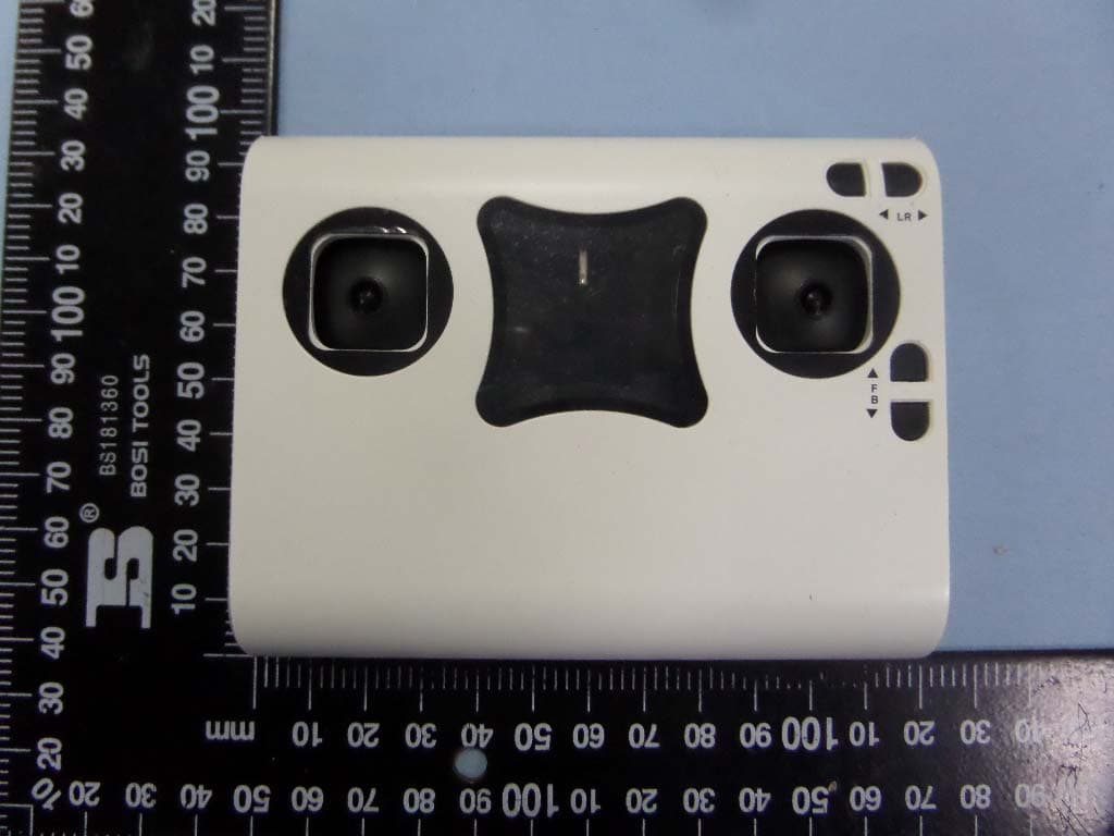 Mini Drone - FCC ID WN7AMC001-422601 - Americhip Inc. (4)