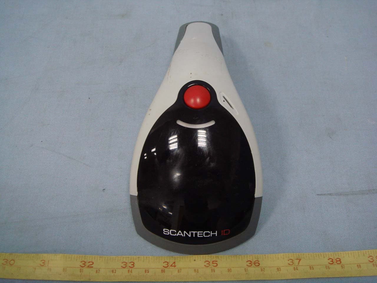 VEGA BT C1/C2 Area image Barcode Scanner - FCC ID WOI-0852202T1000 - Champtek lncorporated (2)