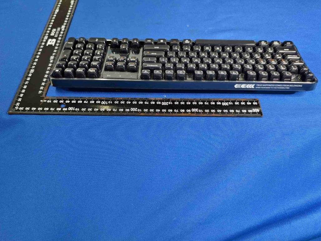 BT / 2.4G / Wired / RGB Backlit Keyboard - FCC ID WOX-SK708CTM - Shenzhen SQT Electronics Co., Ltd.