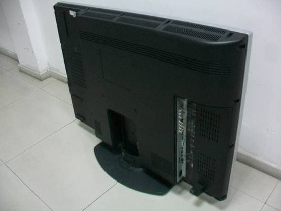 LCD TV - FCC ID WQ5P40LCDE - PDI Communication System, Inc.