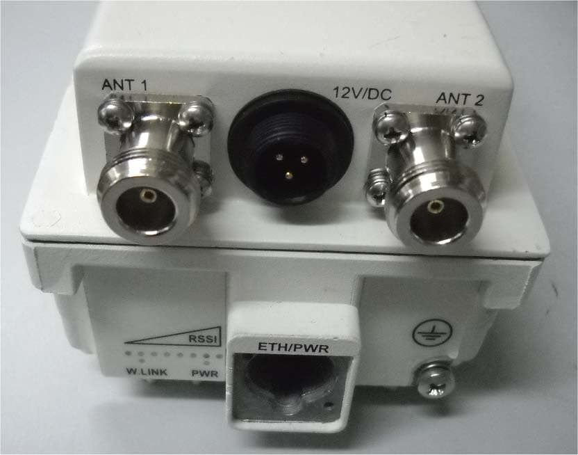 Subscriber unit transceiver - FCC ID WQE5237001 - Siemens Canada Limited