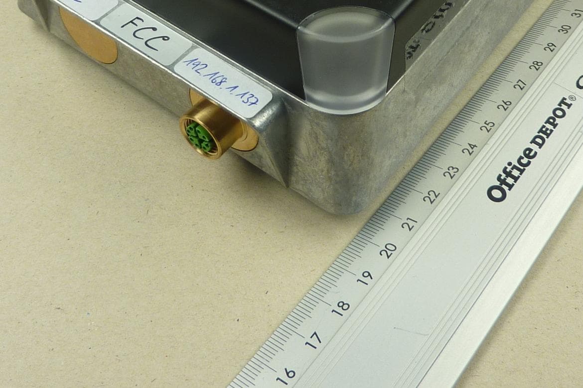 UHF RFID  read / write device - FCC ID WRMRFU620 - Sick AG (2)