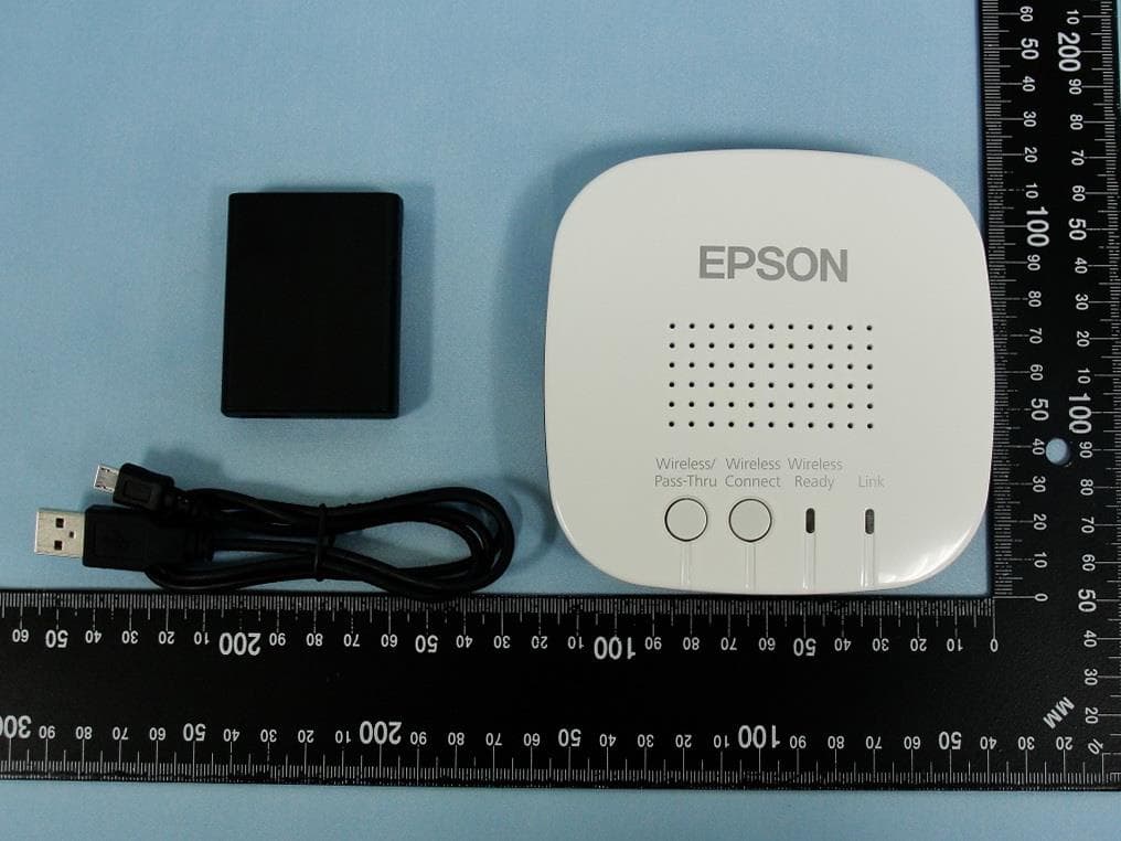 WIRELESS MIRRORING ADAPTER - FCC ID WS2-STM7C24EE - Jorjin Technologies Inc. (3)