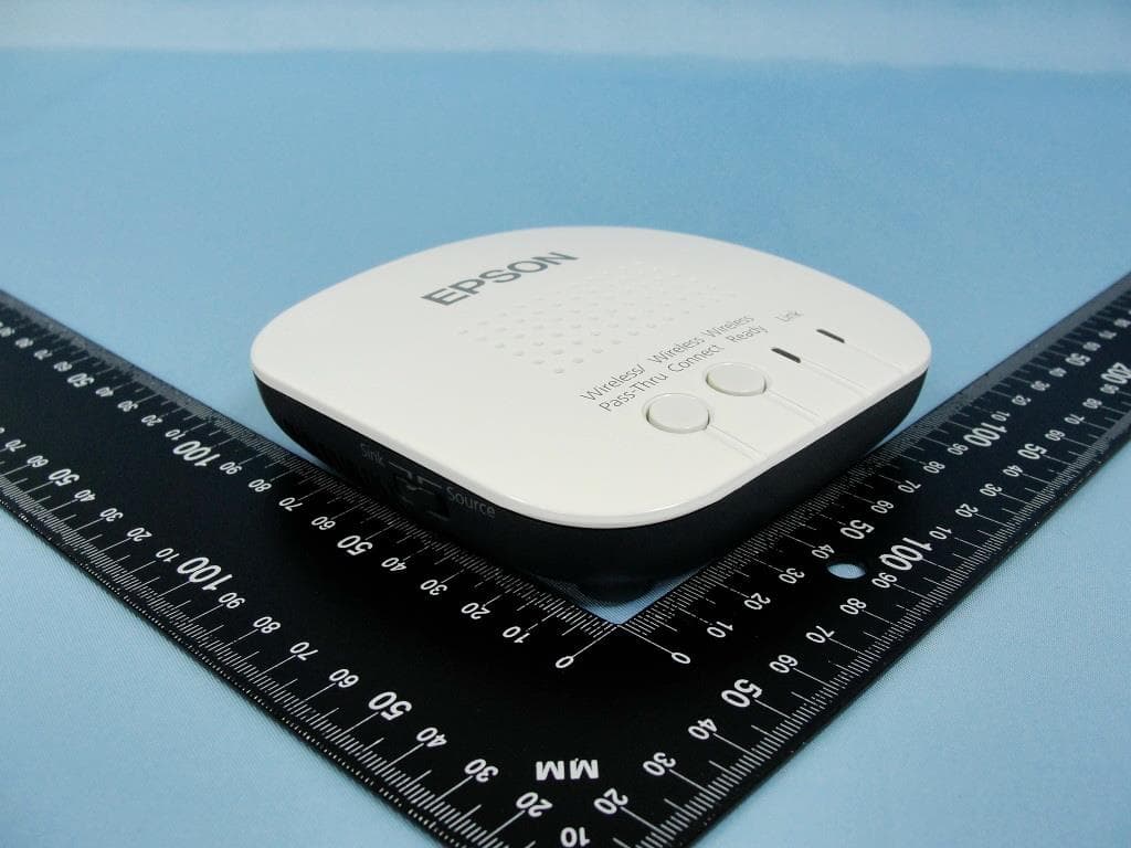 WIRELESS MIRRORING ADAPTER - FCC ID WS2-STM7C24EE - Jorjin Technologies Inc. (5)
