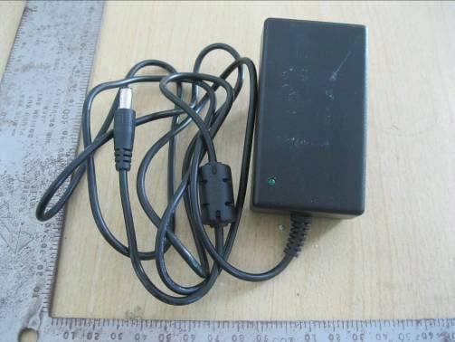 Wireless Voting Base Station - FCC ID WSVSUNVOTEBASE2X - Changsha SunSky Electronic Design & Development Co., Ltd.