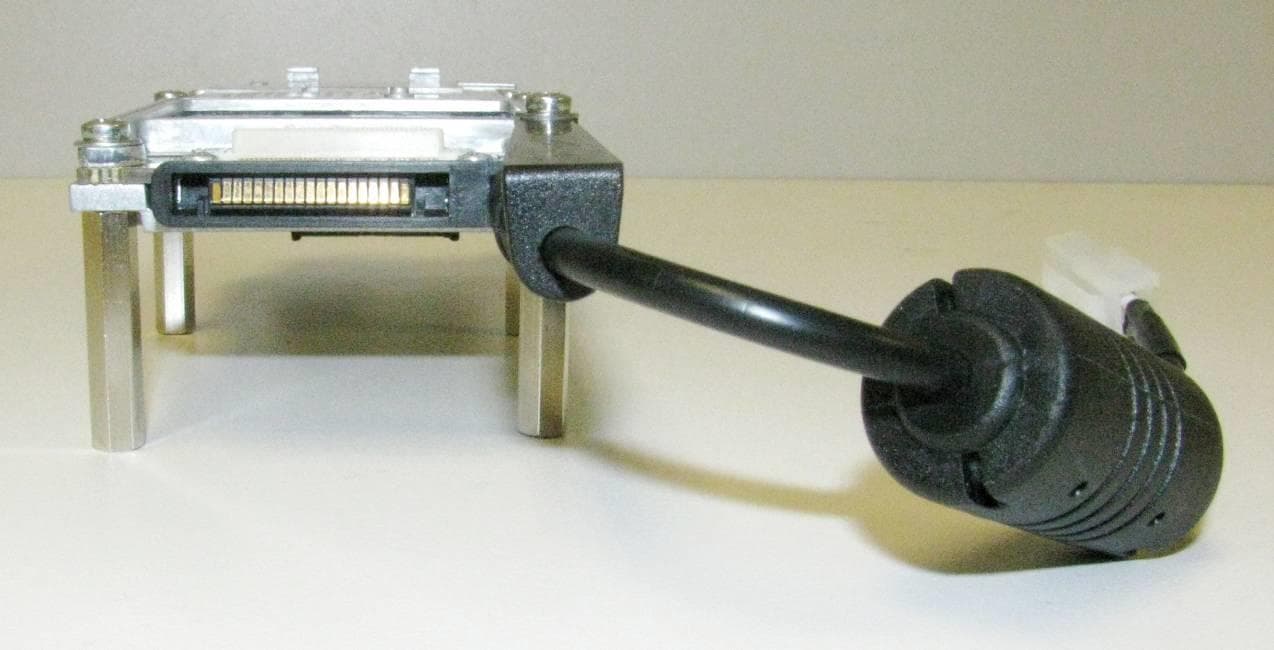 TRM-300 TETRA Radiomodem - FCC ID WT7PTRKTTRM300410 - Teltronic S.A.U. (3)