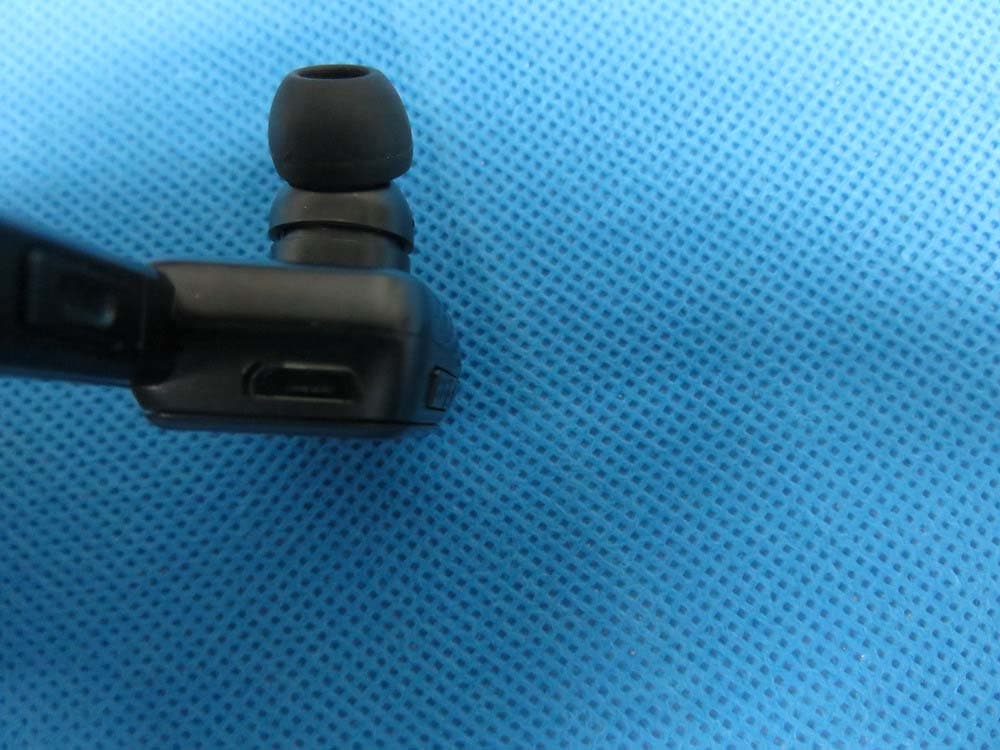 Mono Bluetooth Headset - FCC ID WTDS016 - Shenzhen Sande Dacom Electronics Co., Ltd. (5)