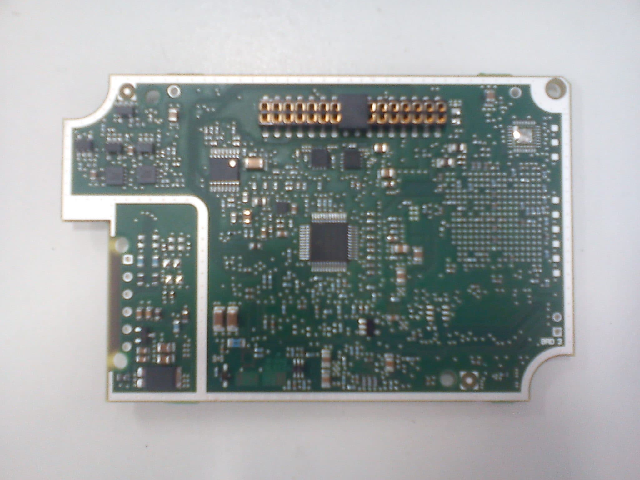 24GHz SRS Sensor - FCC ID WU8MRR25 - Magna Electronics, LLC (3)